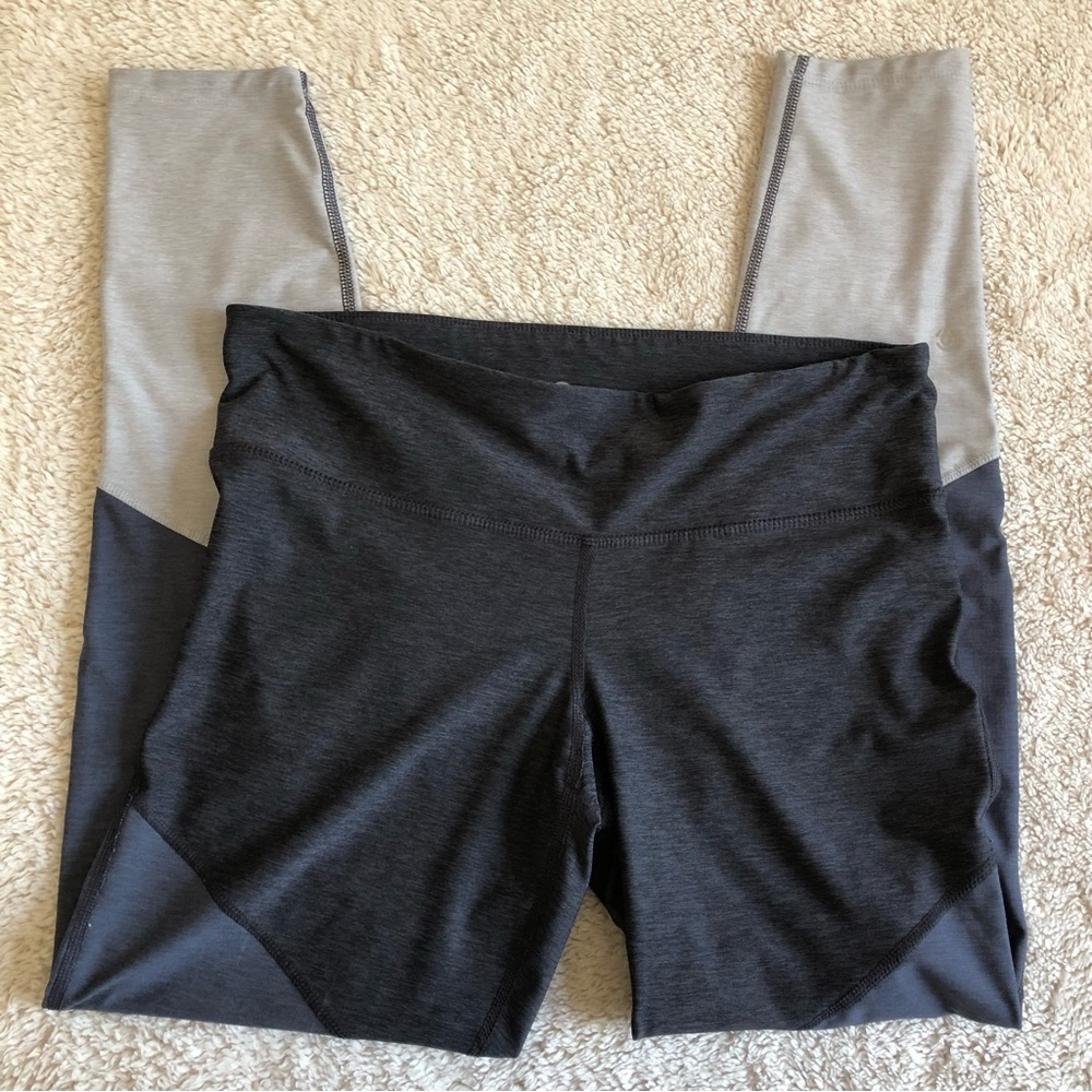 Champion Women’s Color Block Leggings Size Large